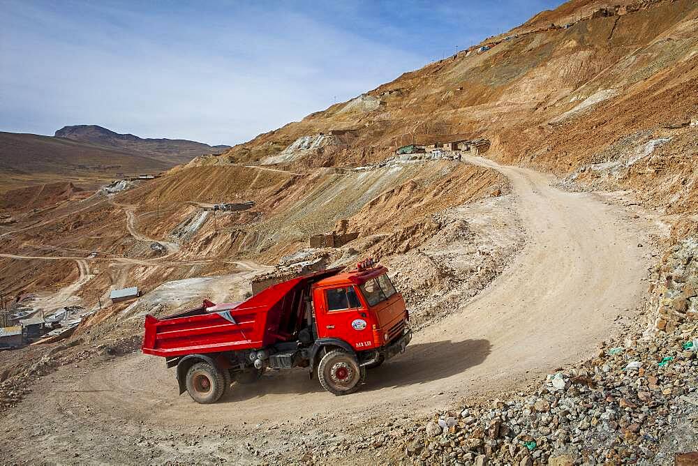 Scene in Pailaviri section, Cerro Rico, Potosi, Bolivia