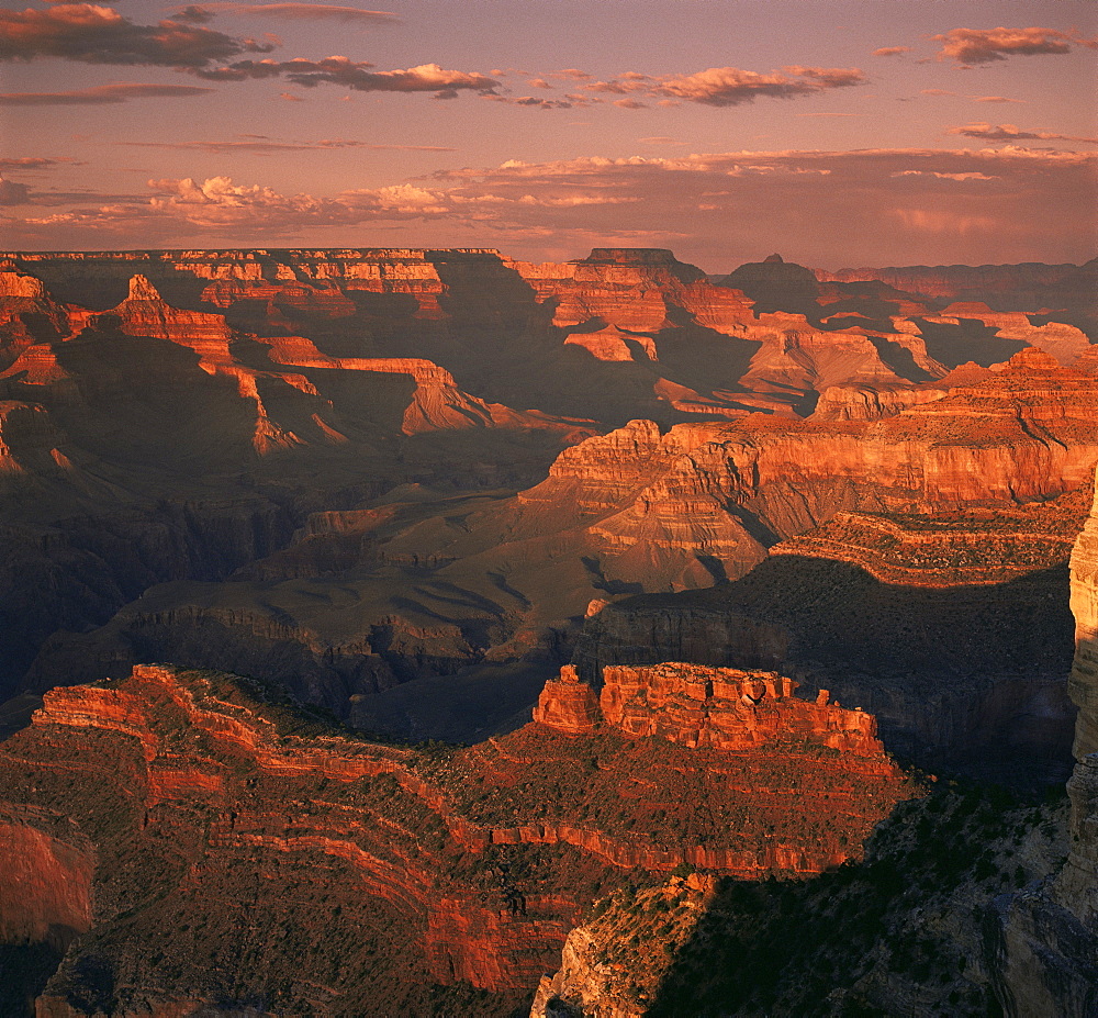 The Grand Canyon at sunset from the South Rim, UNESCO World Heritage Site, Arizona, United States of America, North America