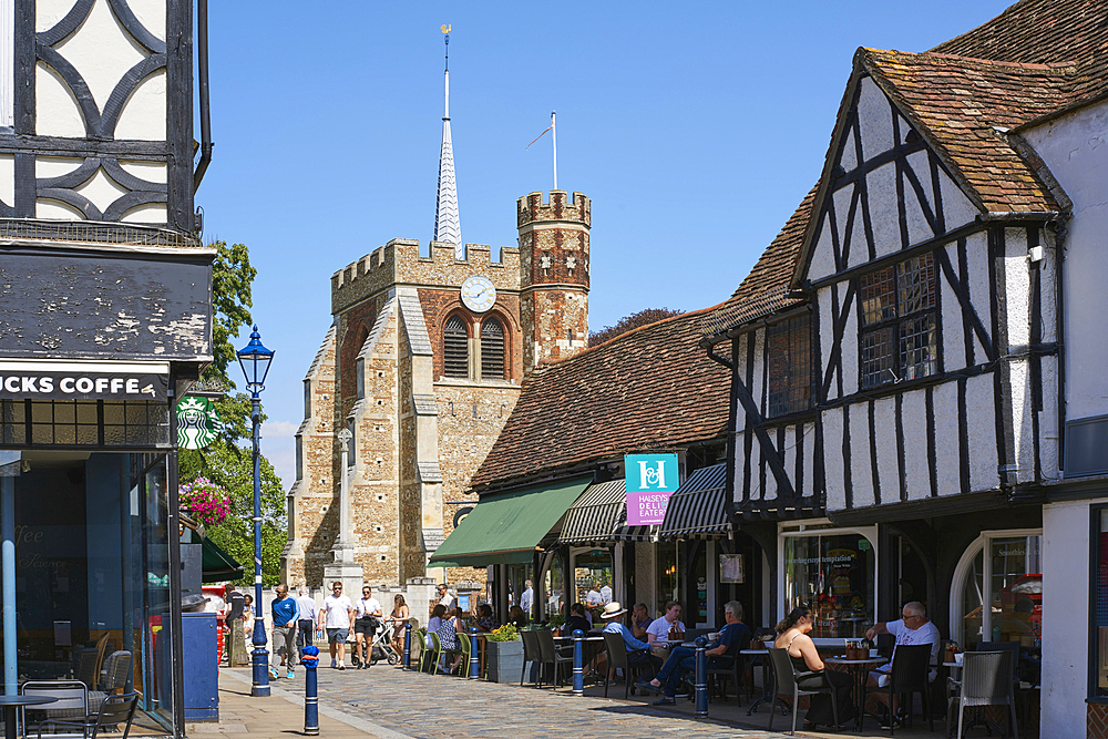 Market Place and St. Mary's church, Hitchin, Herfordshire, England, United Kingdom, Europe