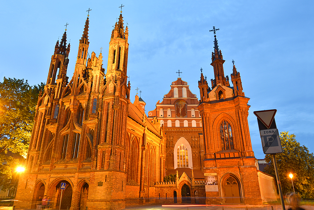 Saint Anne's Church and the Church of St. Francis and St. Bernard, UNESCO World Heritage Site, Vilnius, Lithuania, Europe