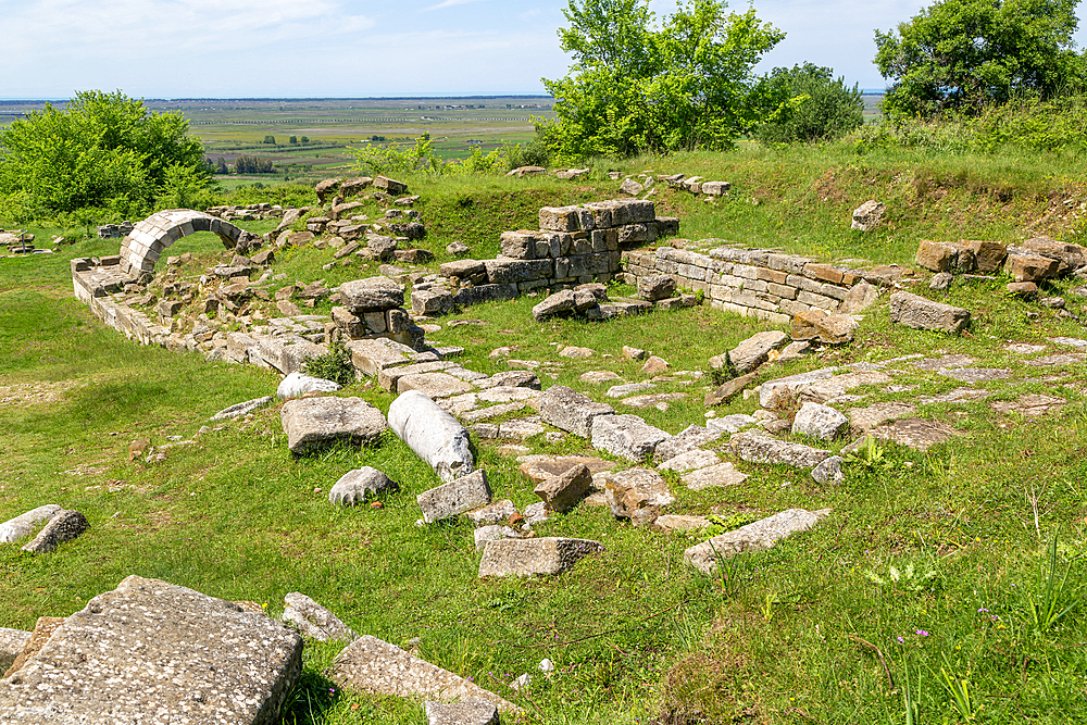 Ruins of Temple buildings, Apollonia Archaeological Park, Pojan, Albania, Europe