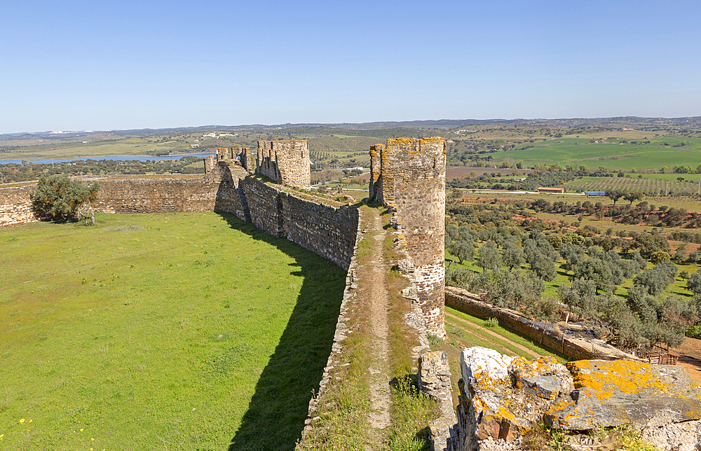 Defensive walls and ramparts with view over surrounding countryside from the Castle of Terena, a listed national monument, Terena, Alentejo Central, Portugal, Europe