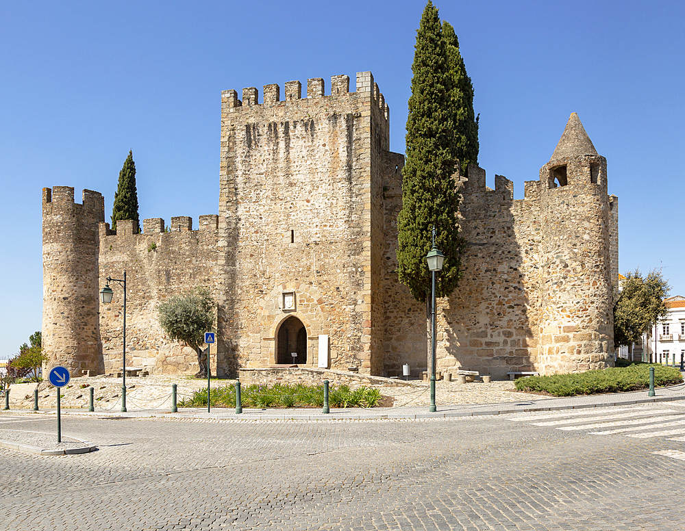 Historic castle in Alter do Chao, built in the 14th century, Alentejo, Portugal, Europe