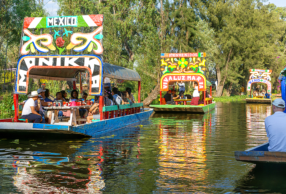 Popular tourist attraction, boating, Xochimiloco, Mexico City, Mexico, North America