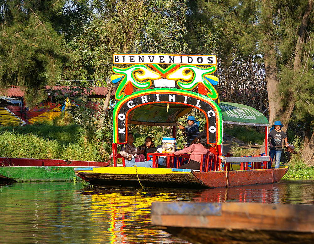 Popular tourist attraction, boating, Xochimiloco, Mexico City, Mexico, North America