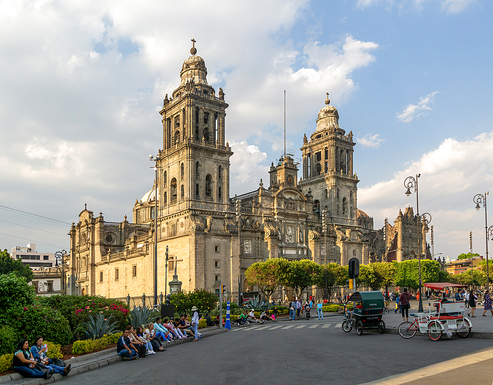 Metropolitan Cathedral church (Catedral Metropolitana), Centro Historico, UNESCO World Heritage Site,  Mexico City, Mexico, North America