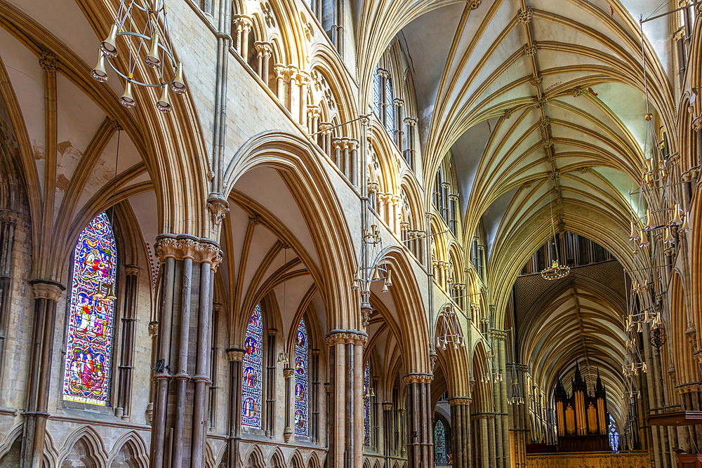 Vaulted nave ceiling roof of medieval Lincoln cathedral interior, city of Lincoln, Lincolnshire, England, UK