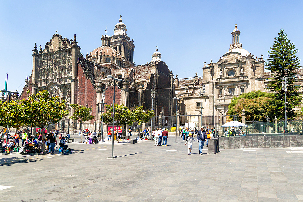 Metropolitan Cathedral church (Catedral Metropolitana), Centro Historico, UNESCO World Heritage Site, Mexico City, Mexico, North America