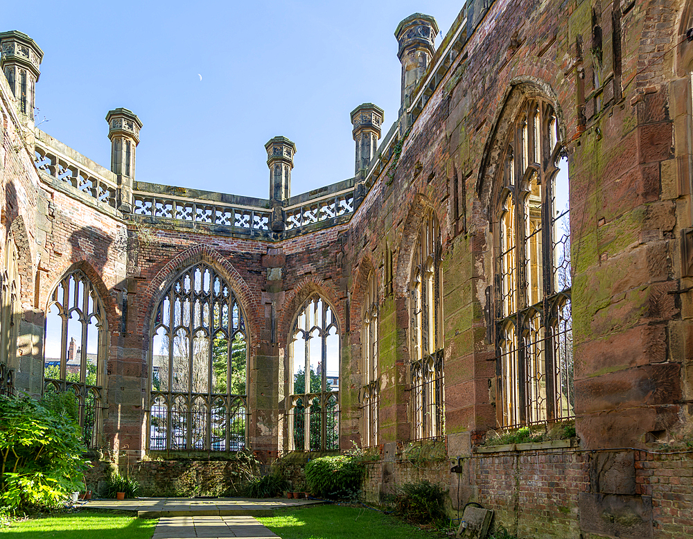Church of Saint Luke, ruins of bombed out destroyed in World War Two 1941, Liverpool, England, UK