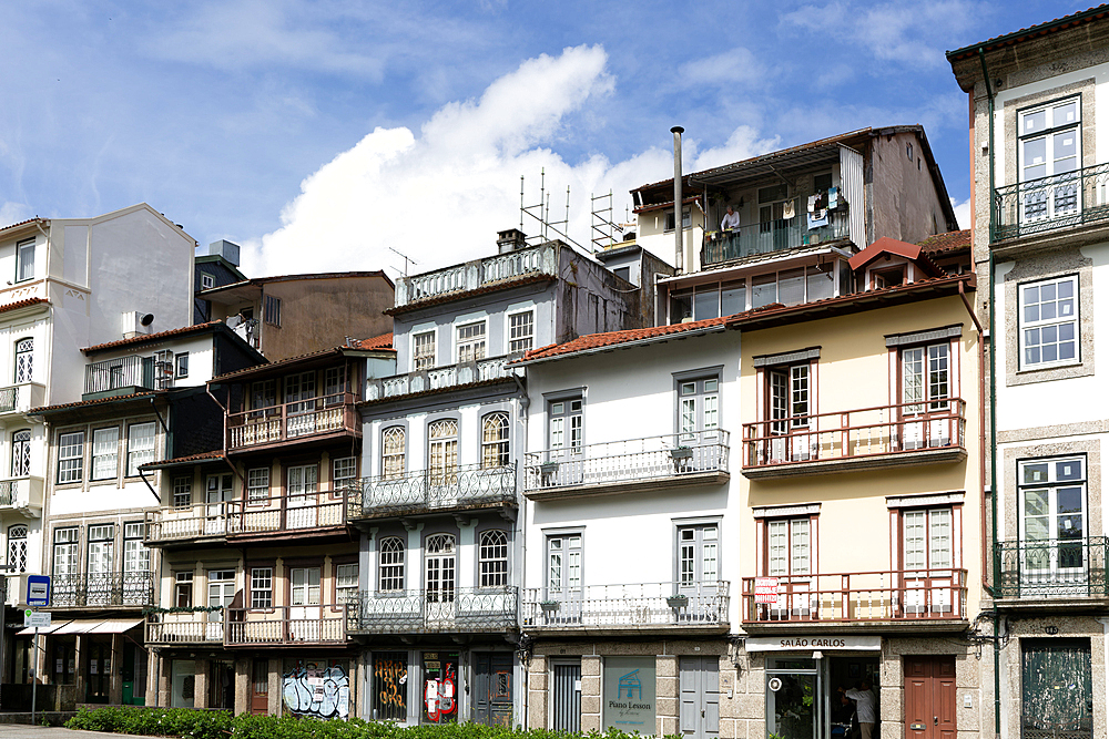 Historic buildings, Alameda de São Dâmaso, city centre of Guimaraes, northern Portugal, Europe