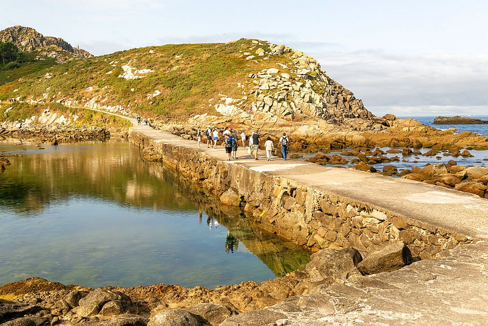 Dam breakwater between islands, Cies Islands, Atlantic Islands Galicia Maritime Terrestrial National Park, Galicia, Spain, Europe