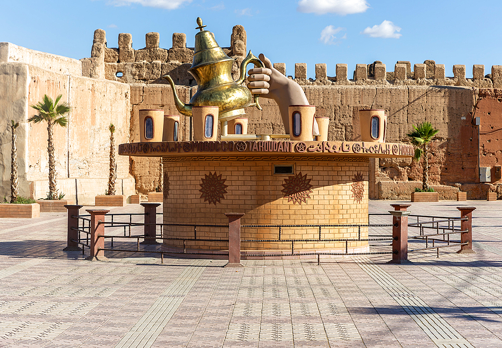 Large tea pot sculpture monument, Taroudant, Sous Valley, Morocco, North Africa, Africa