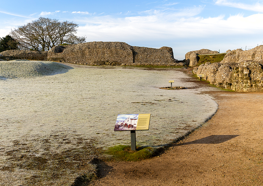 Old Sarum castle, Salisbury, Wiltshire, England, United Kingdom, Europe