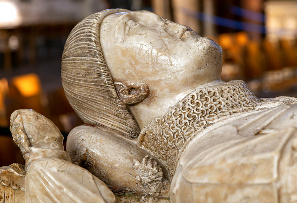 Alabaster likeness, tomb of Robert Lord Hungerford died 1459, Salisbury Cathedral, Wiltshire, England, United Kingdom, Europe