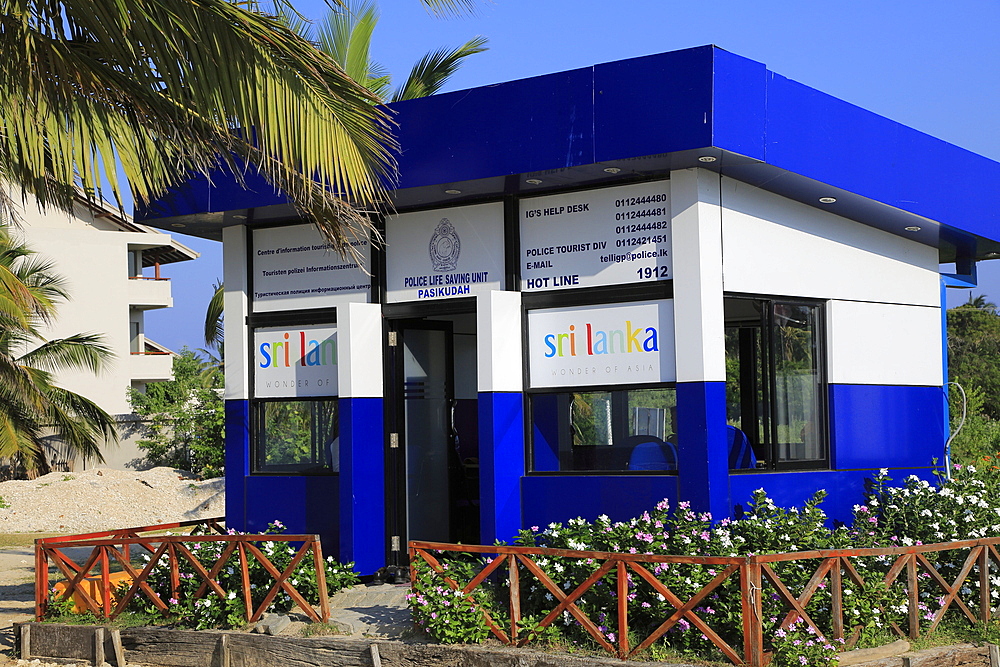 Police Life Saving Unit building, Pasikudah Bay, Eastern Province, Sri Lanka, Asia