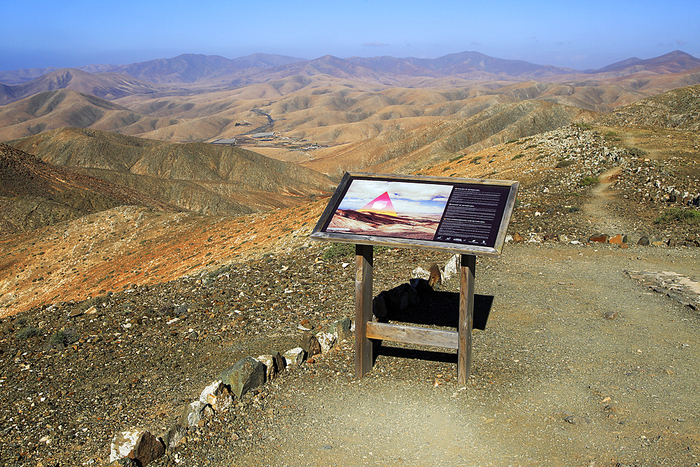 Mirador Sicasumbre mountain top viewpoint, Pajara, Fuerteventura, Canary Islands, Spain, Atlantic, Europe