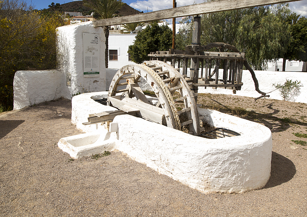 Historic communal well, El Pozo de los Frailes, Cabo de Gata Natural Park, Nijar, Almeria, Andalusia, Spain, Europe