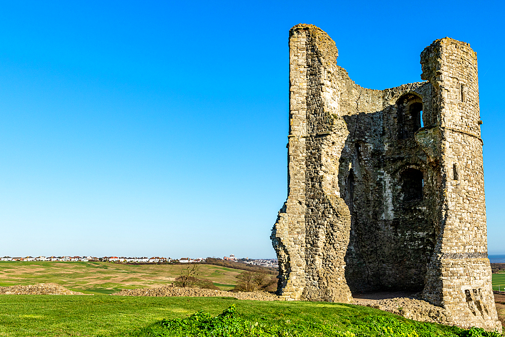 Photo of castle ruins in the countryside, Hadleigh Castle, Benfleet, near Southend-on-Sea, Essex, England, United Kingdom, Europe