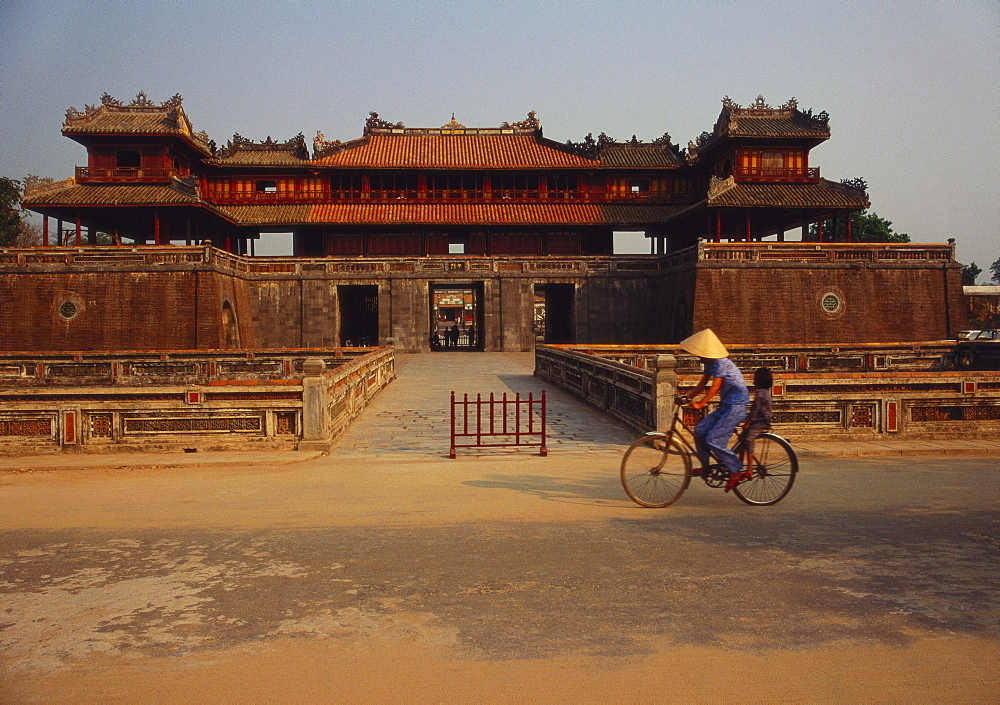 Ngo Mon Entrance, Thai Hoa Palace, Hue, Vietnam