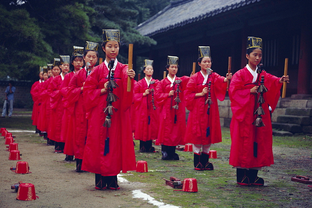 Confucian ceremony, Chonghyo Shrine, Seoul, South Korea, Korea, Asia