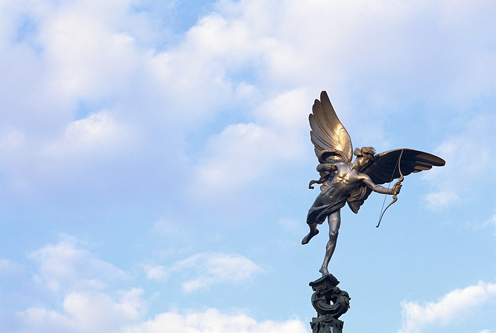 The Statue of Eros, the Greek God of Love, erected in 1892 in memory of the Earl of Shaftesbury, Piccadilly Circus, London, England, United Kingdom, Europe