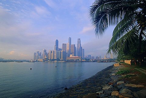 Business district from Marina Promenade, Singapore, Asia