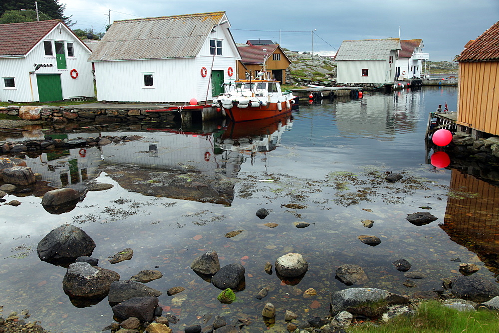 Harbour, Rott island, off Stavanger, Norway, Scandinavia, Europe 