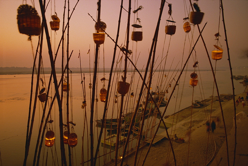 The Akash Deep festival beside the Ganges River, Varanasi (Benares), Uttar Pradesh state, India, Asia