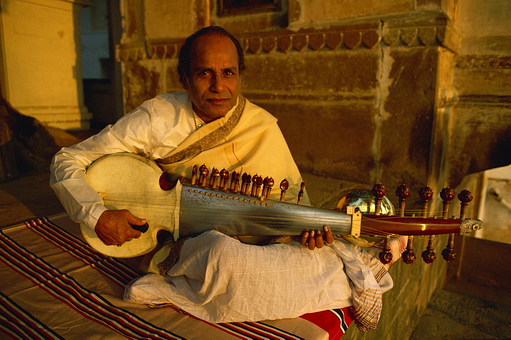 Sarod player, India, Asia