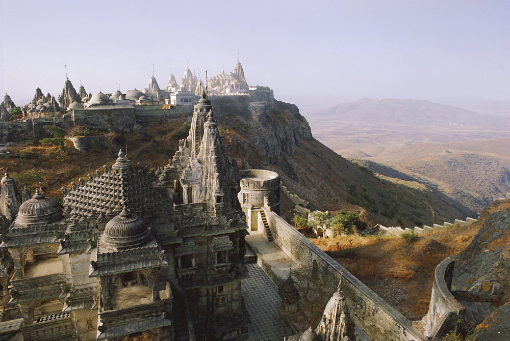 Jain Holy Hill and Temple complex, Mount Girnar, Junagadh (Junagarh), Gujarat, India