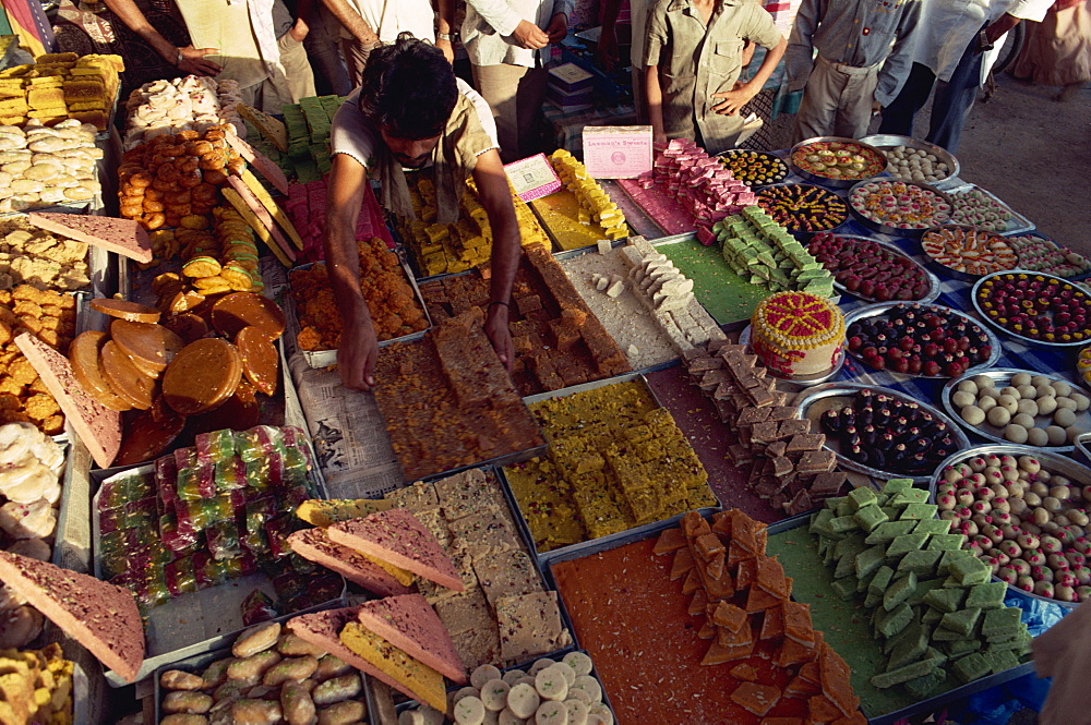 Sweet shop, Ahmedabad, Gujarat state, India, Asia