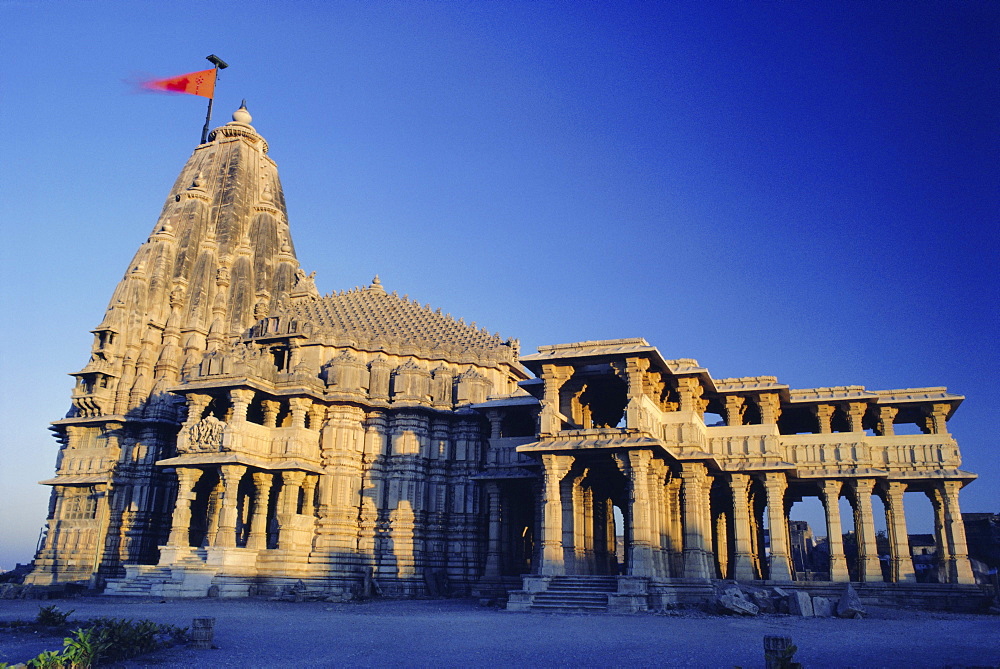 Hindu temple of Somnath, one of the twelve most sacred Siva temples, Somnath, Gujarat State, India, Asia