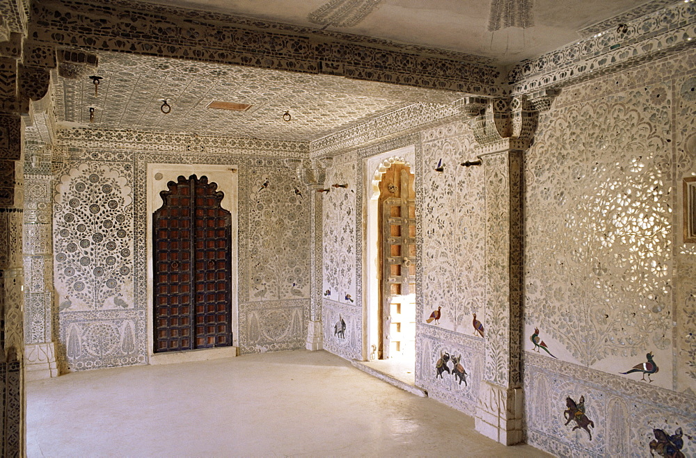 Juna Mahal (old palace), Dungarpur, one of the finest examples of a painted palace, Rajasthan state, India, Asia