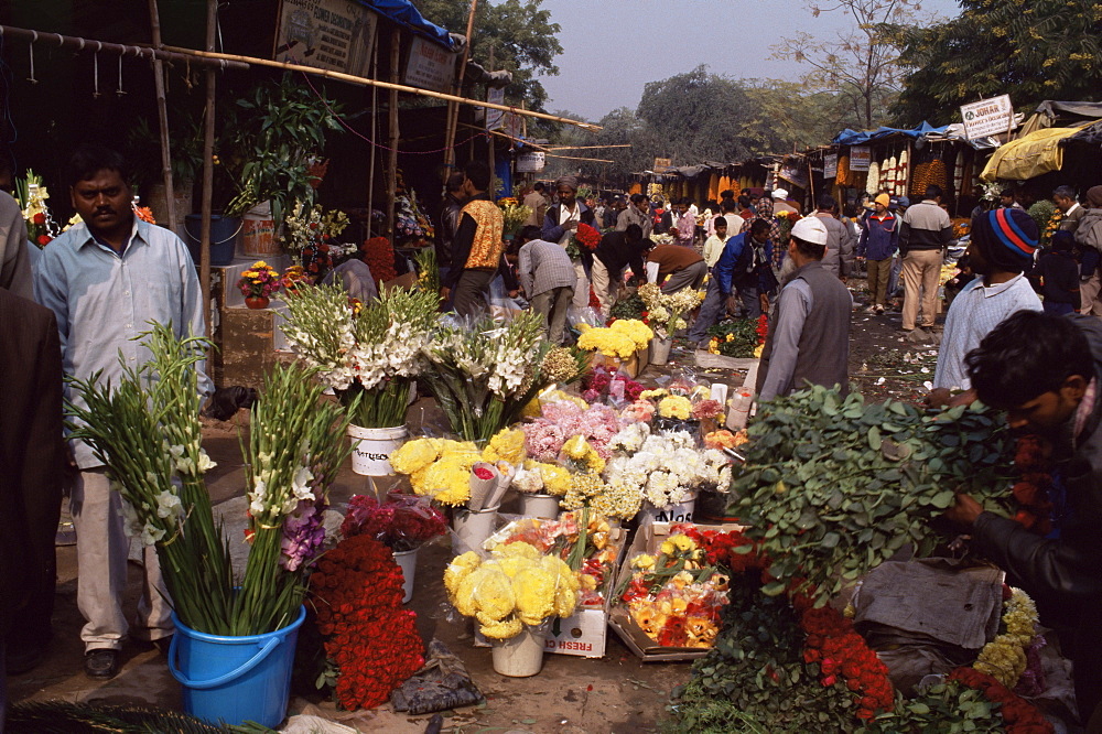 Flower market, Lado Sarai, Delhi, India, Asia