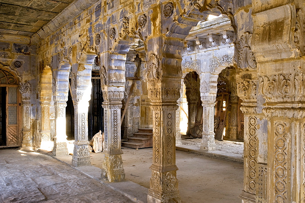 Morvi Temple (the Secretariat) an administrative building with a Hindu temple in the centre, built in the 19th century and being restored following the 1997 earthquake, Morvi, Gujarat, India, Asia