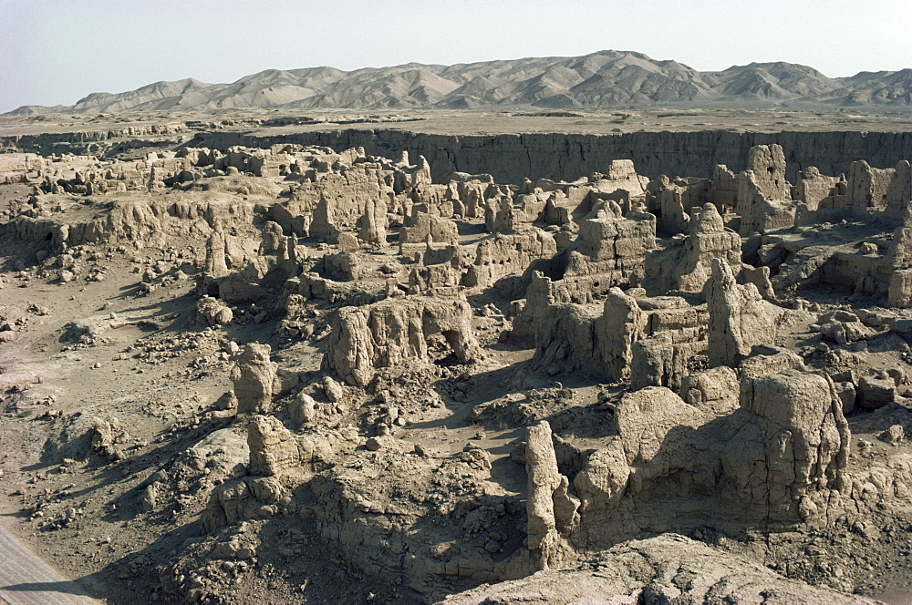 Ruins of Jiaone (Jiaohe), old capital on the Silk Road, dating from 1st century AD, Turpan Depression, Xinjiang Autonomous Region, China, Asia