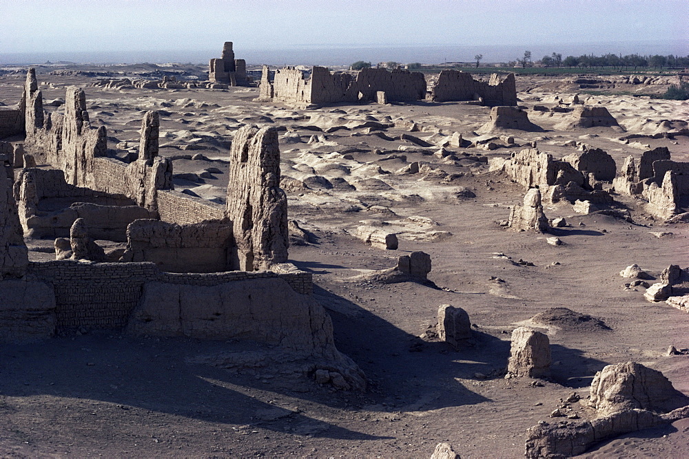 Ruins of Jiaone (Jiaohe), old capital on the Silk Road, dating from 1st century AD, Turpan Depression, Xinjiang Autonomous Region, China, Asia