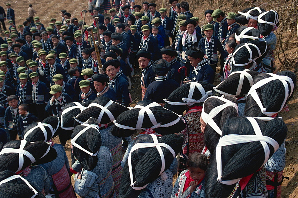 Long haired Miao waiting for Lushong Festival to begin, East Guizhou, Guizhou, China, Asia