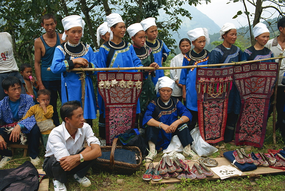 Shui people selling baby carriers, Guizhou, China, Asia