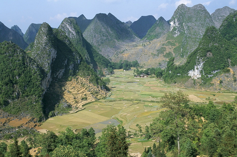 Karst limestone sceney, Ziyun, Guizhou, China, Asia