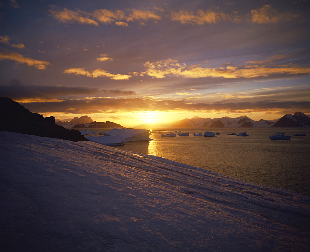 Sunrise, Antarctica, Polar Regions