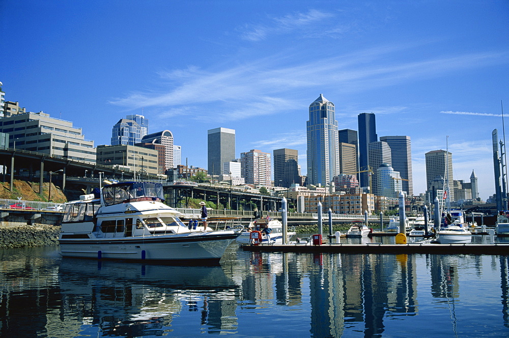 The harbour and city skyline, viewed from the waterfront, of Seattle, Washington State, United States of America, North America