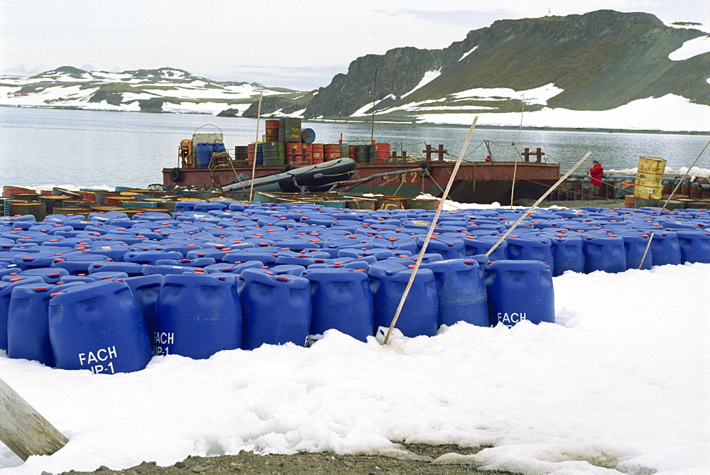 Chilean Base, Teniente Marsh, King George Island, South Shetland Islands, Antarctica, Polar Regions