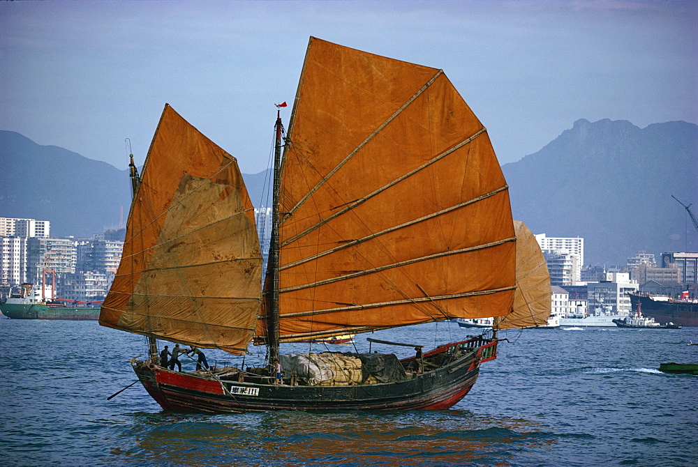 Junk in Hong Kong Harbour, China, Asia