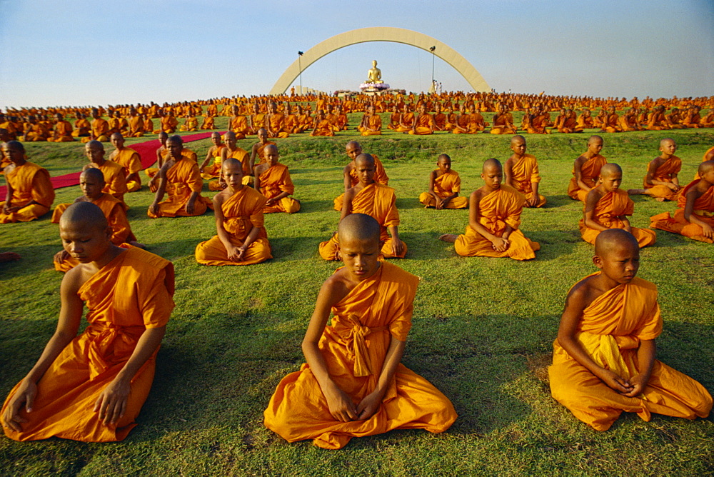 Young monks at prayer, Thailand, Southeast Asia, Asia