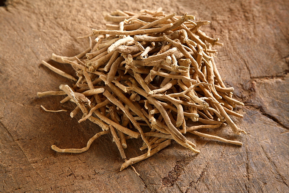 Ashwagandha (Indian Winter Cherry) (Withania somnifera) which has anti-oxidant properties and is an immune system booster