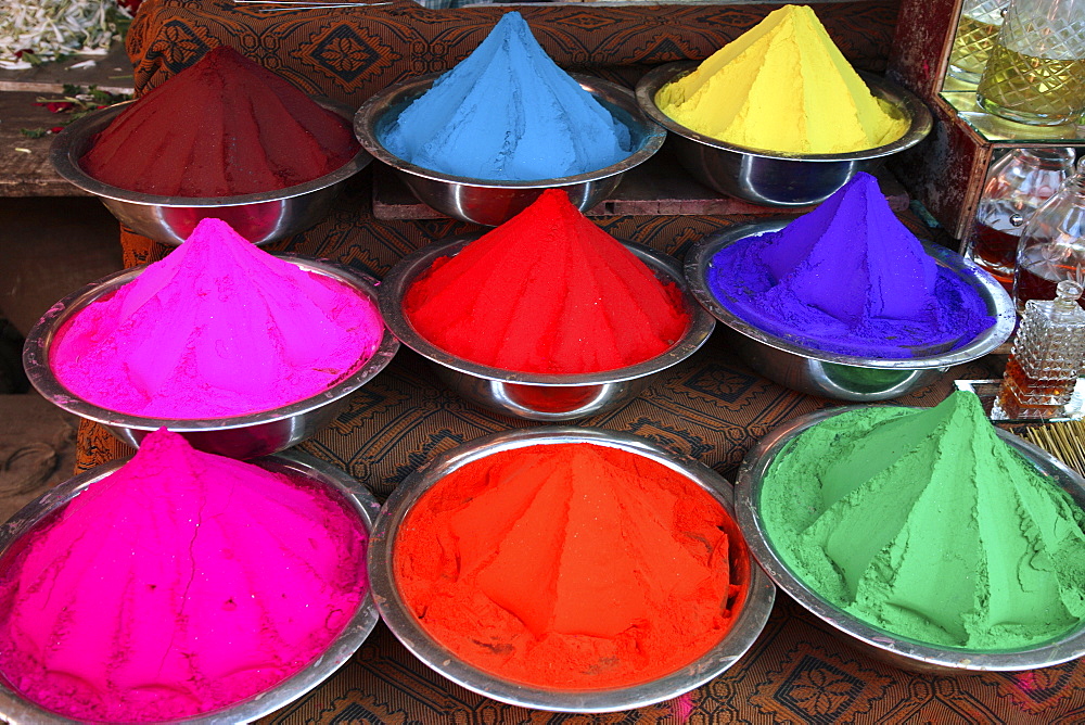 Colorful herbal powders in the market in Mysore, India, Asia