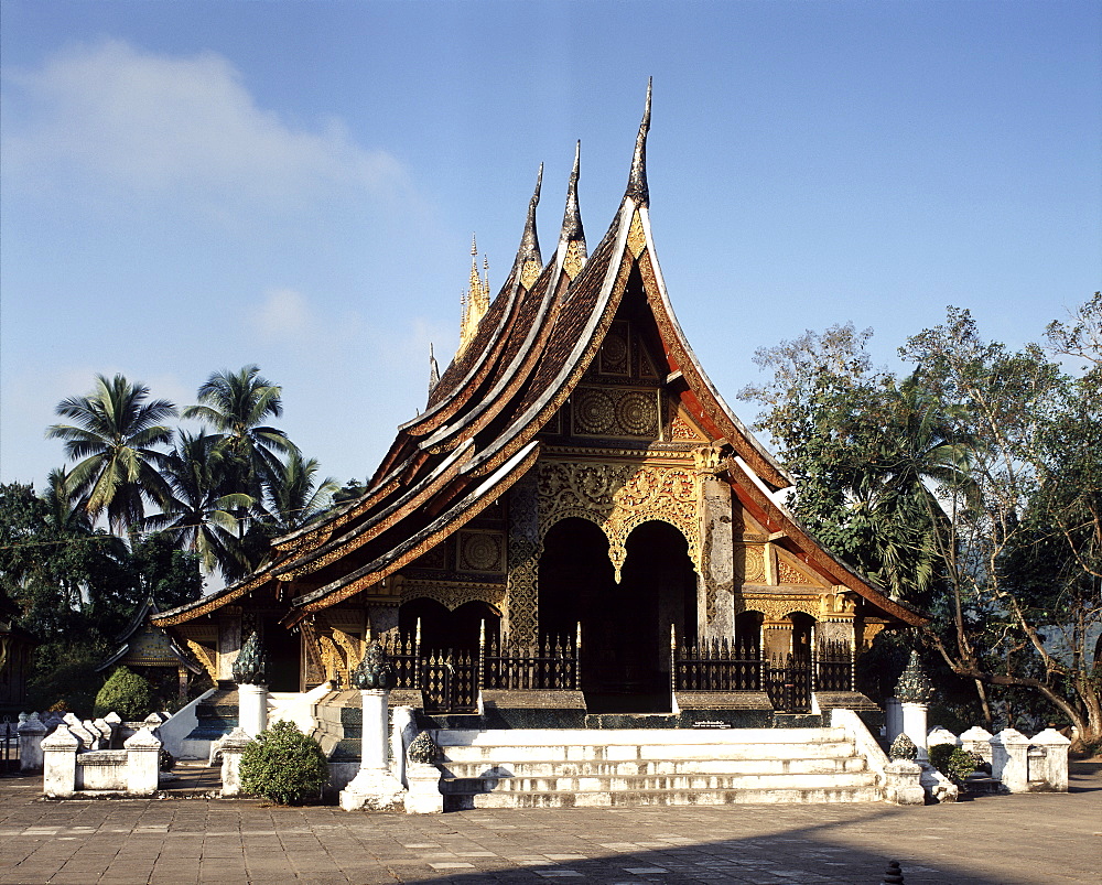 Wat Xieng Thong, Buddhist temple built in 1560 by King Setthathirath, Luang Prabang, UNESCO World Heritage Site, Laos, Indochina, Southeast Asia, Asia