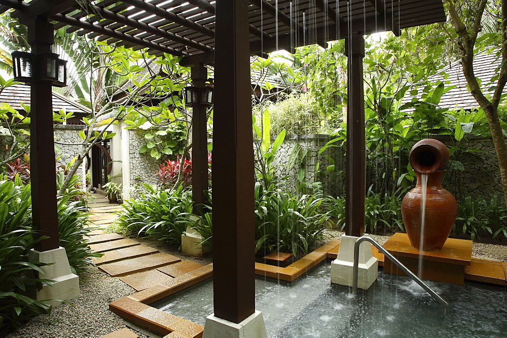 Malay circulating bath at the Bath House at the Spa Village at Pangkor Laut Resort, Pangkor Laut, Malaysia, Southeast Asia, Asia