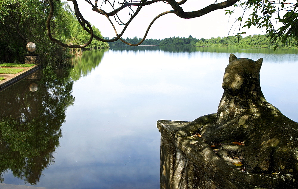 Lunuganga Garden, developed by the architect Geoffrey Bawa, Bentota, Sri Lanka, Asia